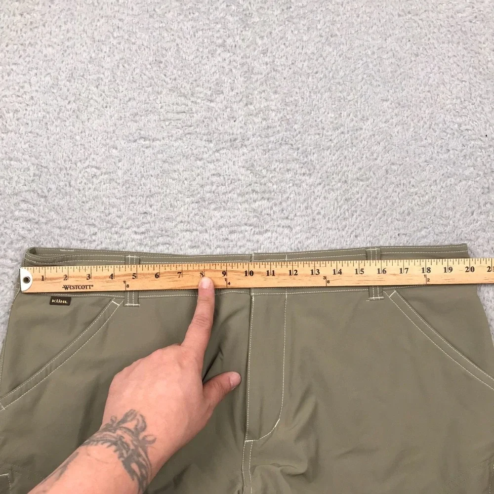 KUHL Renegade Shorts Mens 40 Khaki 10